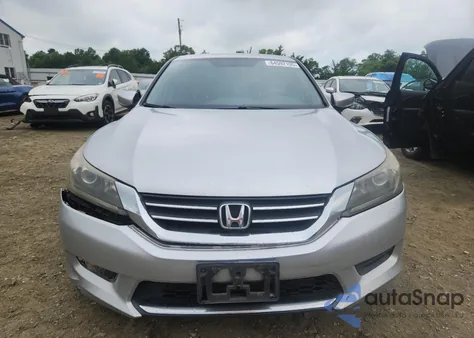 2013 Honda Accord Lx z USA, uszkodzony, nr VIN 1HGCR2F37DA256203